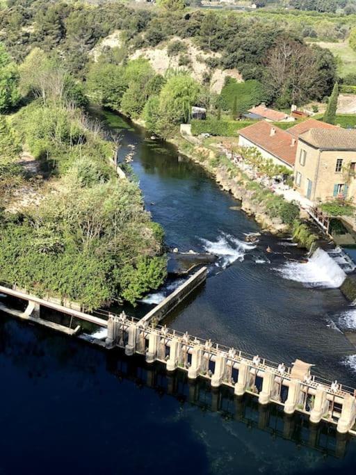 La Calade Apartamento LʼIsle-sur-la-Sorgue Exterior foto